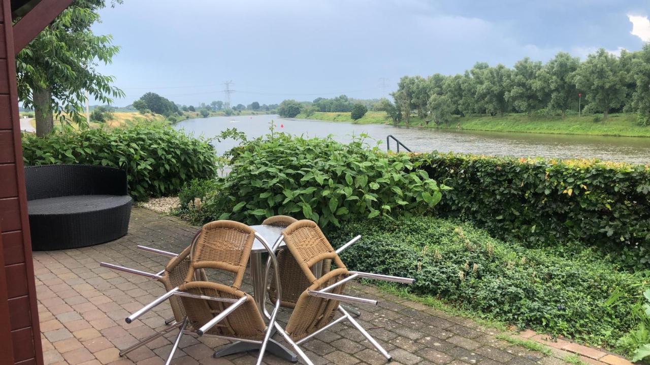 Thuiskomen, Genieten Aan Het Water Maaseik Exterior foto